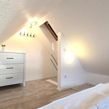 Ferienhaushaelfte 